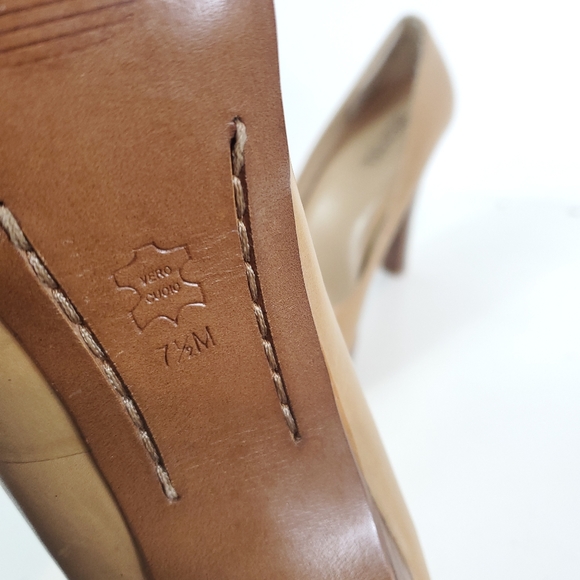 MICHAEL Michael Kors Antoinette Beige Heels - Picture 2 of 8